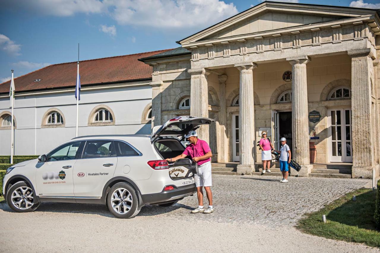 AlcsutdobozPannonia Golf & Country Club住宿加早餐旅馆 外观 照片